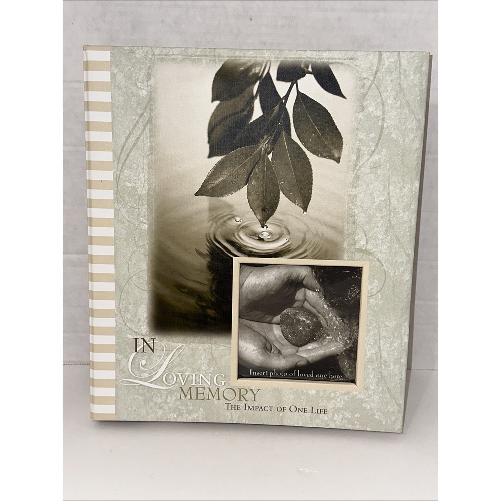 DaySpring In Loving Memory Chapters of Life Keepsake‎ Photo Album Memory Book